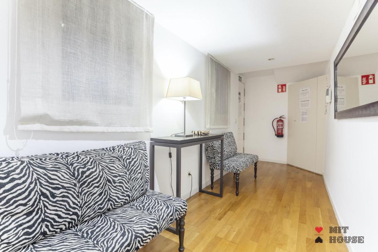 شقة Mit House Puerta Del Sol III En مدريد المظهر الخارجي الصورة